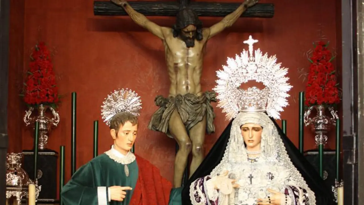 La Sant&iacute;sima Trinidad, en la parroquia. - Hermandad del Silencio de La L&iacute;nea