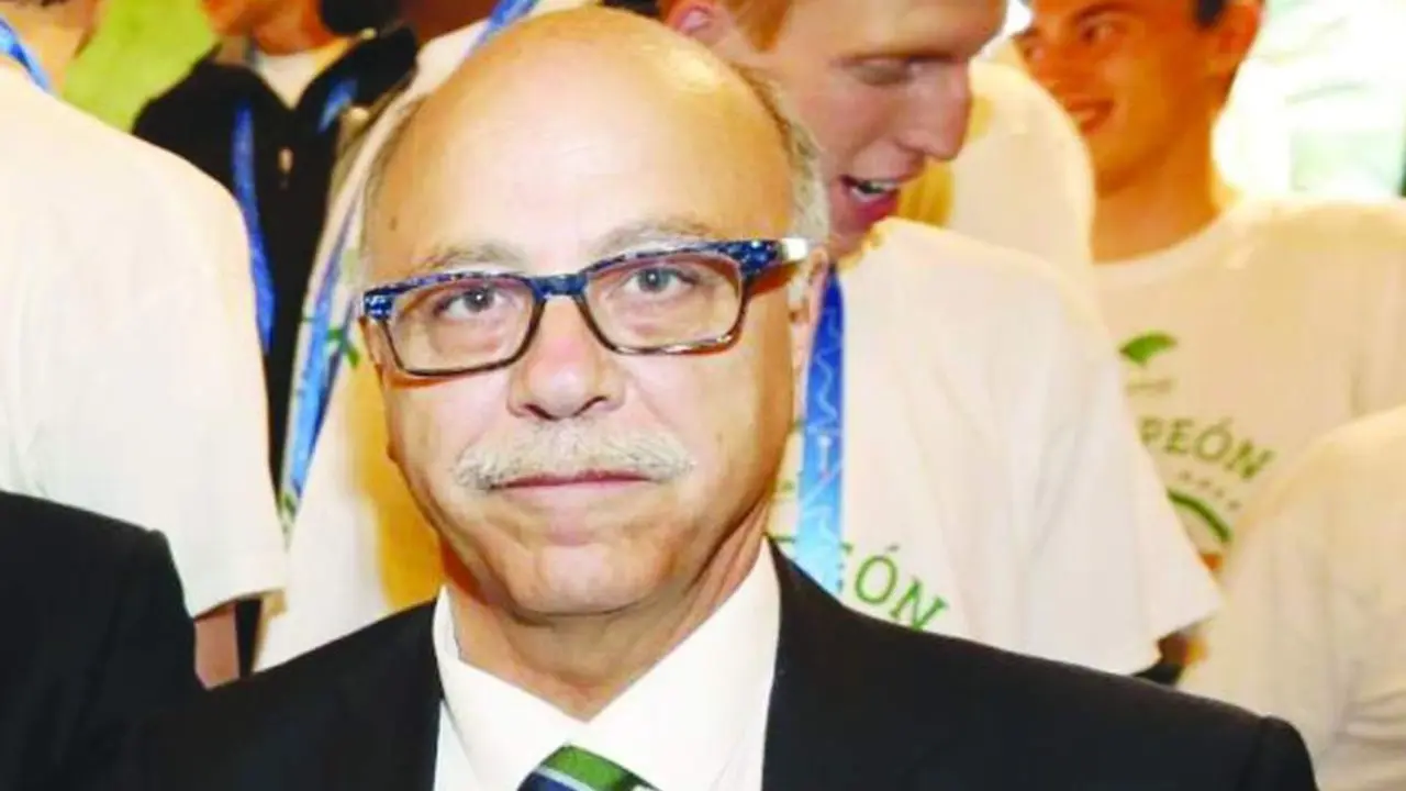 El presidente dimisionario. - Unicaja CB