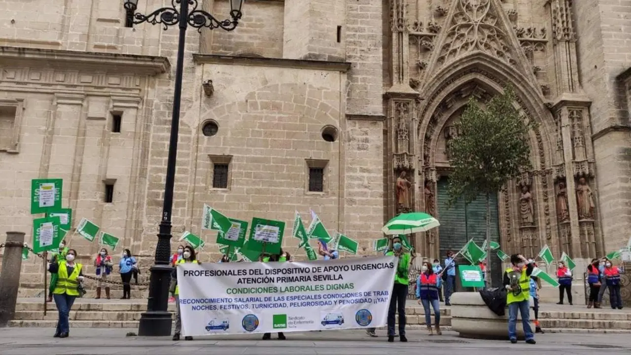 Protesta de Satse en Sevilla. - SATSE