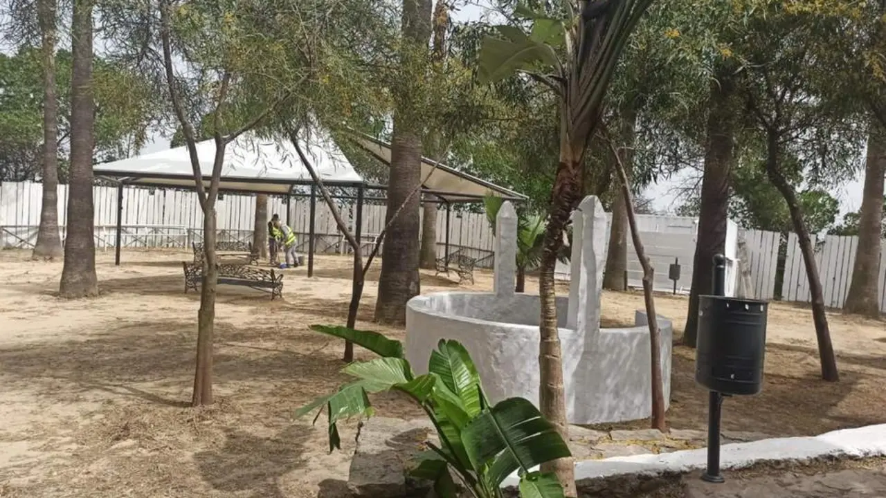 &Uacute;ltimos retoques en la nueva zona recreativa de Los Remedios. - 