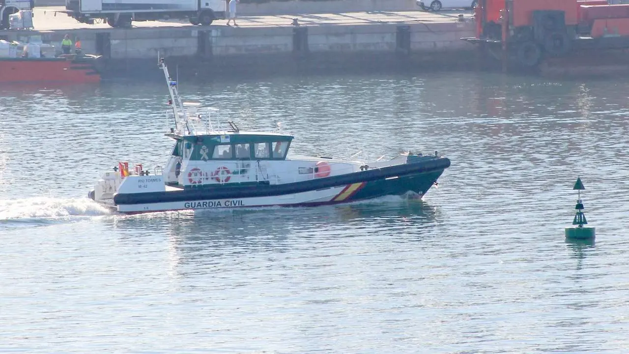 Patrullera de la Guardia Civil. - A. I.