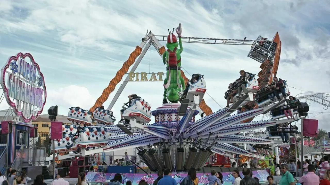 Atracciones en la Feria de Los Barrios. - A. I.