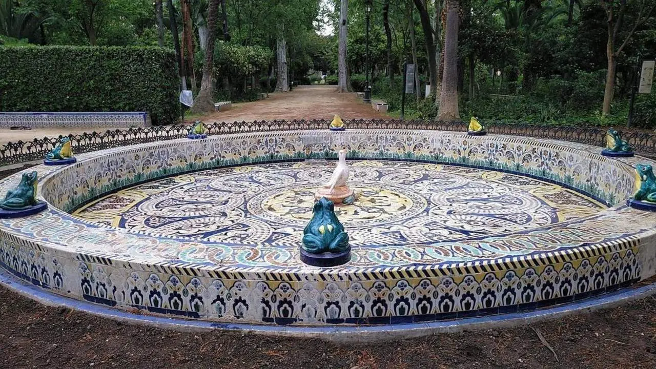 Fuentes del parque de Mar&iacute;a Luisa. - ADELANTE
