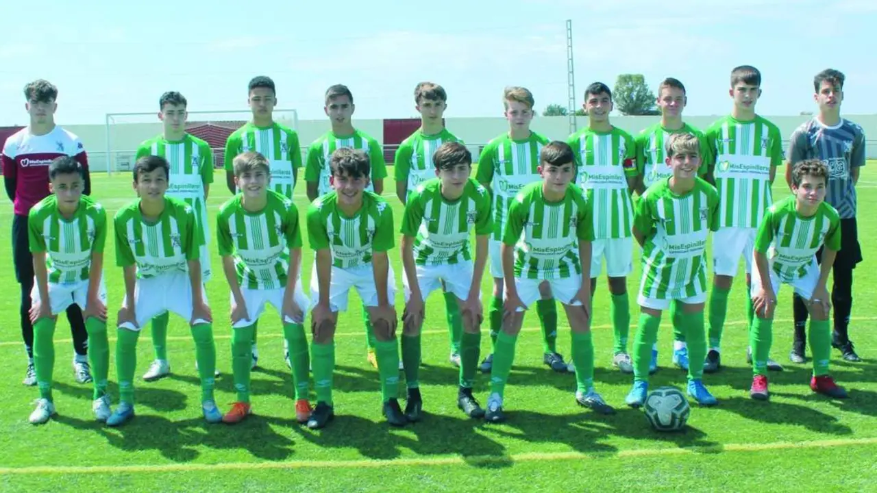 Los jugadores que formaron parte de la convocatoria del equipo infantil A del Atl&eacute;tico Sanluque&ntilde;o - Ra&uacute;l J. Bustillos