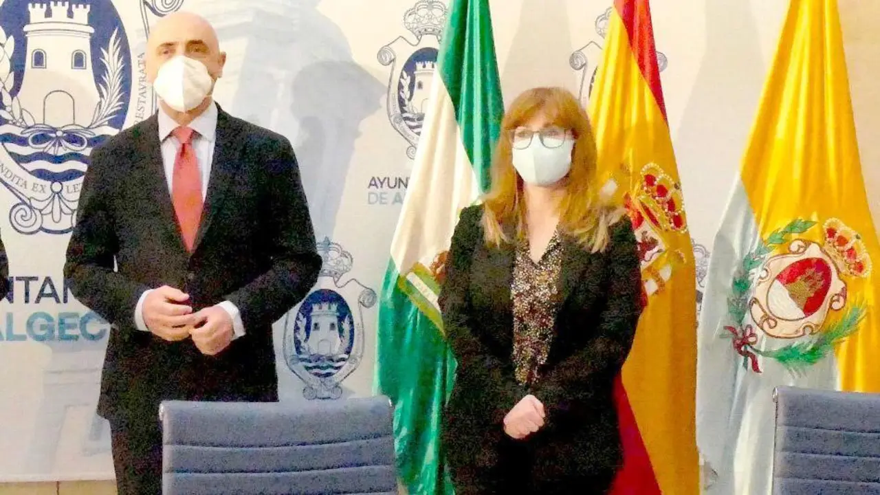 Representantes de la Fundaci&oacute;n Cepsa. - A. I.