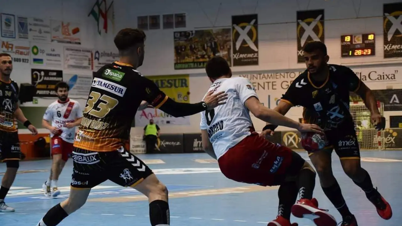 Imagen del partido entre &Aacute;ngel Xim&eacute;nez y BM Logro&ntilde;o - | &Aacute;ngel Xim&eacute;nez Puente Genil