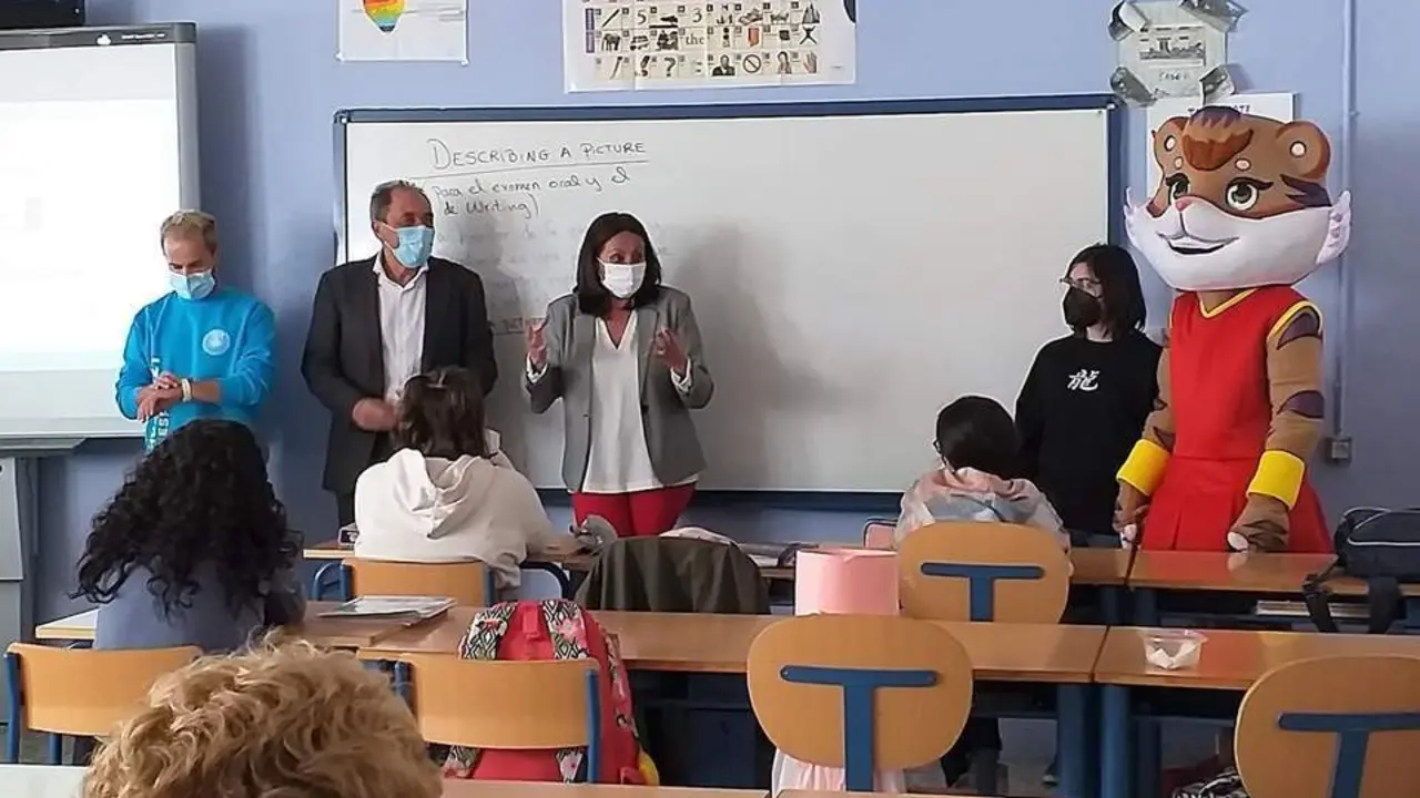 Visita de Onuba. - VH