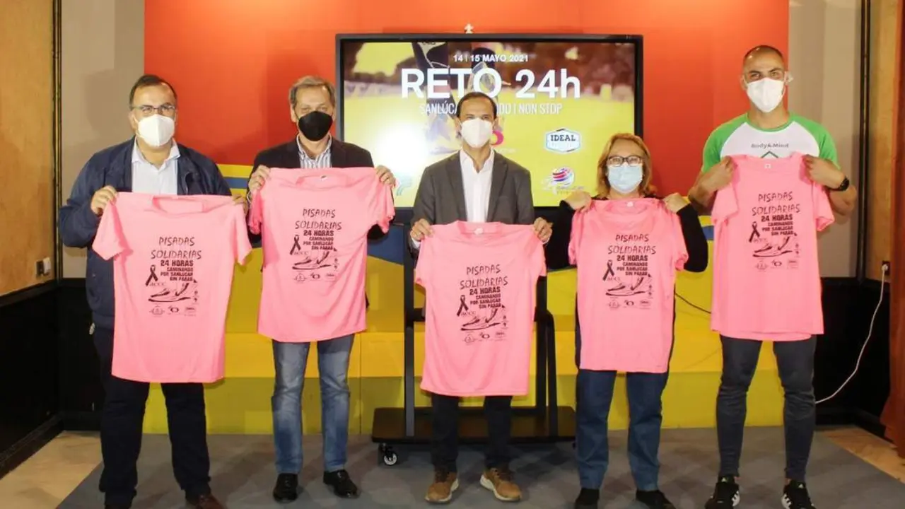 David Salazar, Javier Porr&uacute;a, V&iacute;ctor Mora, Mercedes Hidalgo y Abel Mansilla - Ra&uacute;l J. Bustillos