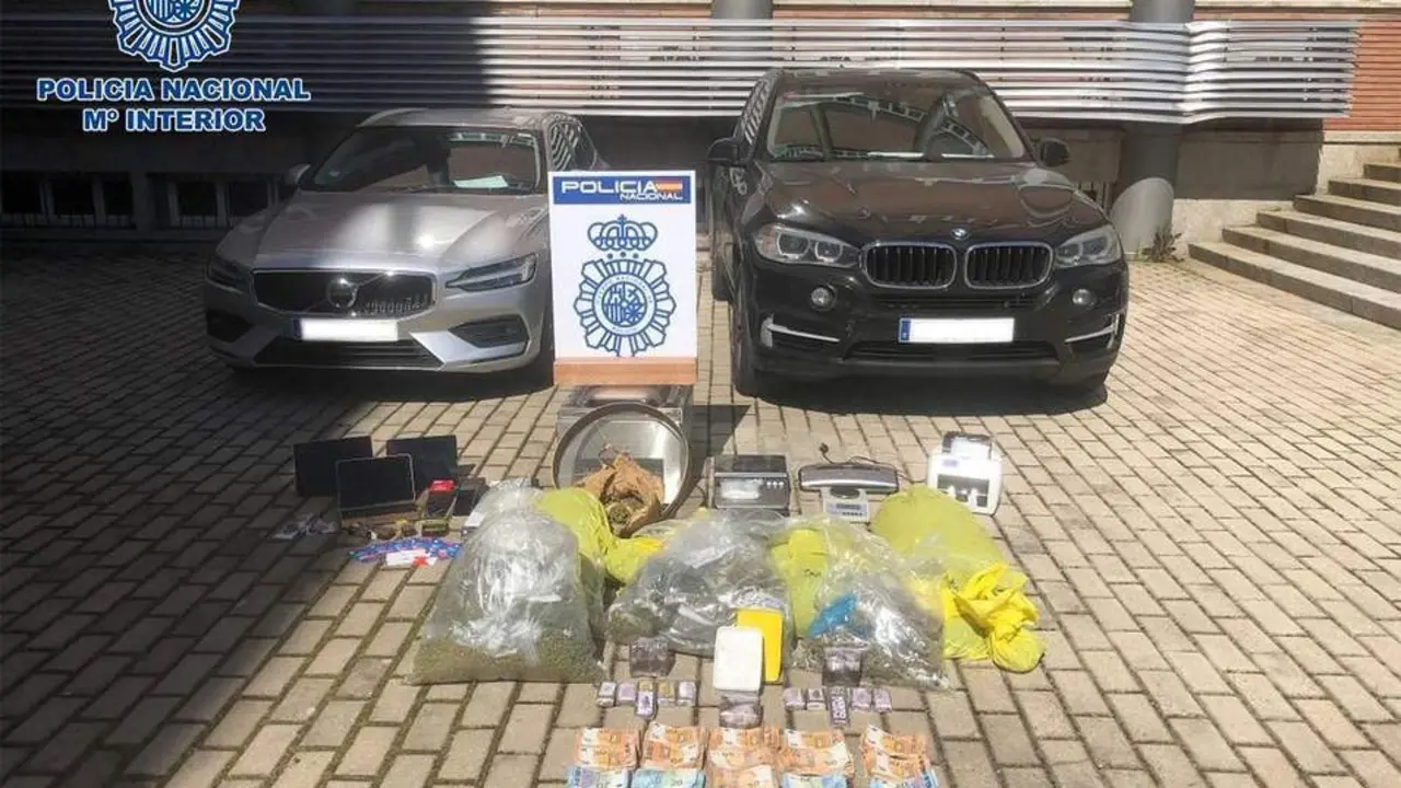 Material intervenido. - Polic&iacute;a Nacional
