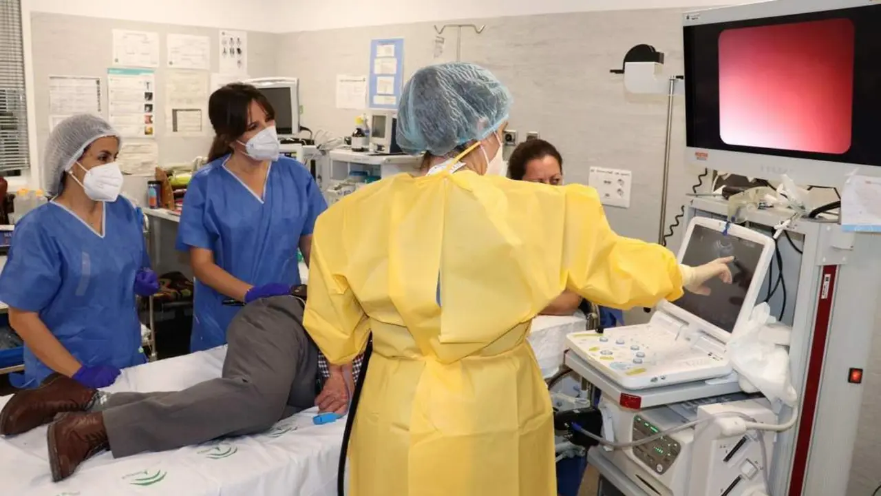 Endoscopia en el Juan Ram&oacute;n Jim&eacute;nez. - VH
