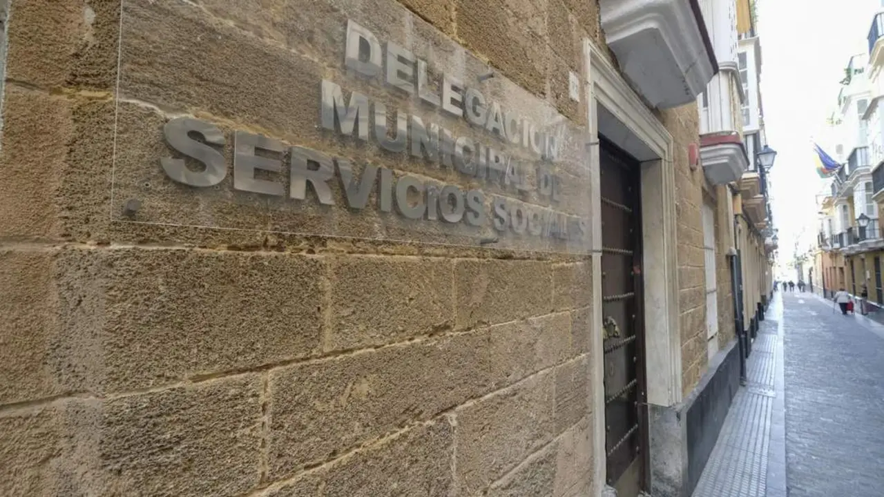 Delegaci&oacute;n de Asuntos Sociales en Isabel la Cat&oacute;lica. - Viva