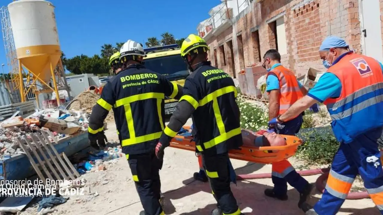 Imagen del rescate. - Consorcio de Bomberos de la Provincia de C&aacute;diz.