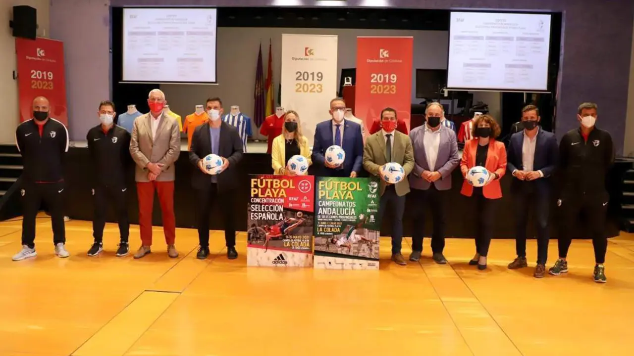 Presentaci&oacute;n del Campeonato de Andaluc&iacute;a de F&uacute;tbol Playa - | Diputaci&oacute;n de C&oacute;rdoba