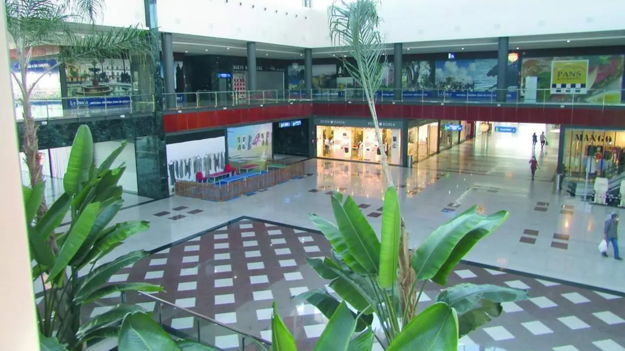 Centro comercial Las Dunas - Informaci&oacute;n