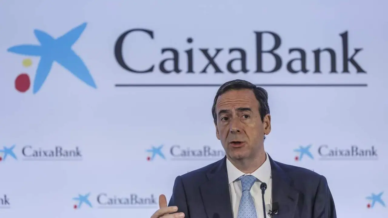 El consejero delegado de Caixabank, Gonzalo Gort&aacute;zar. - EP