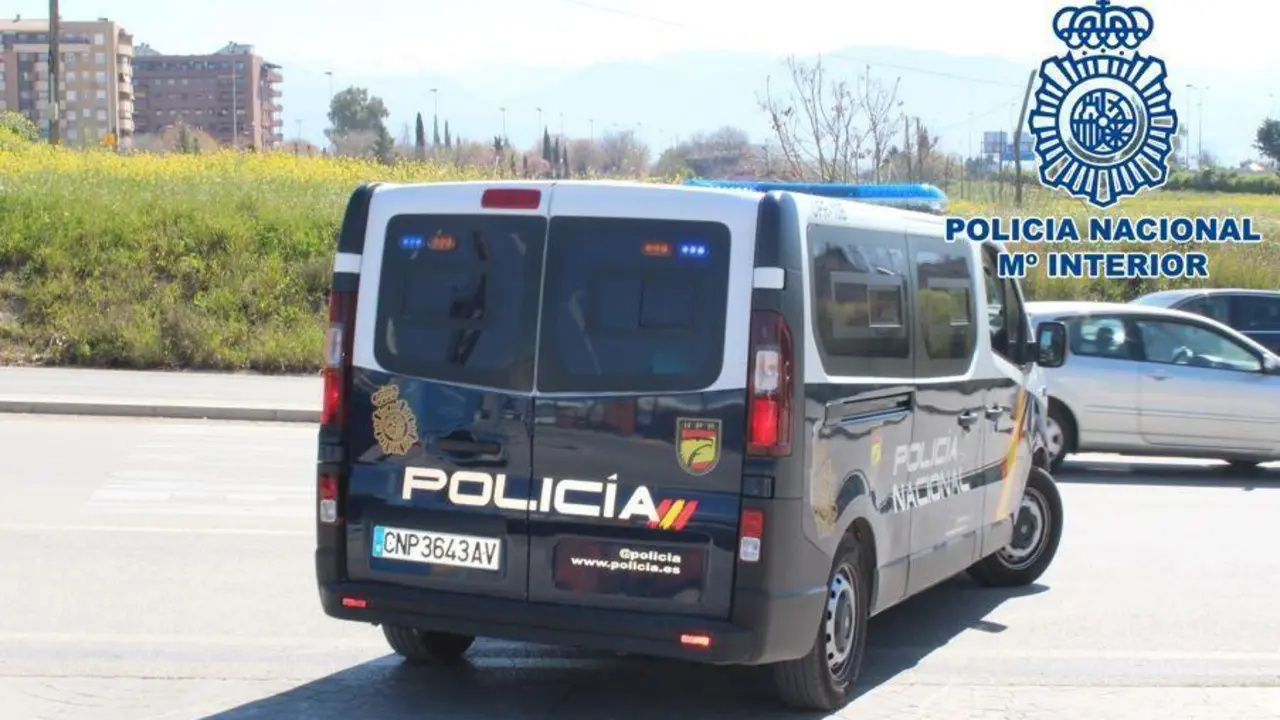 Furg&oacute;n de la Polic&iacute;a Nacional. - CNP