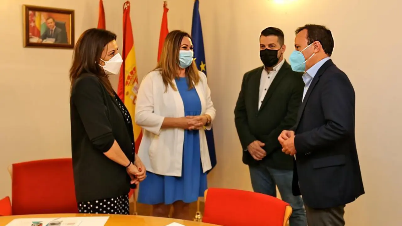 Delegaci&oacute;n de Educaci&oacute;n del Ayuntamiento. - AYTO