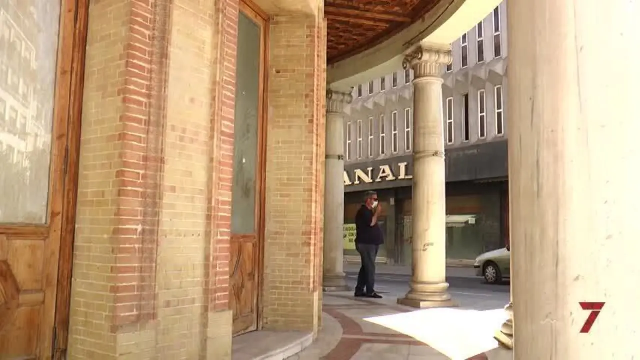 V&iacute;a libre a la construcci&oacute;n de once viviendas en el edificio de Rianal de Jerez