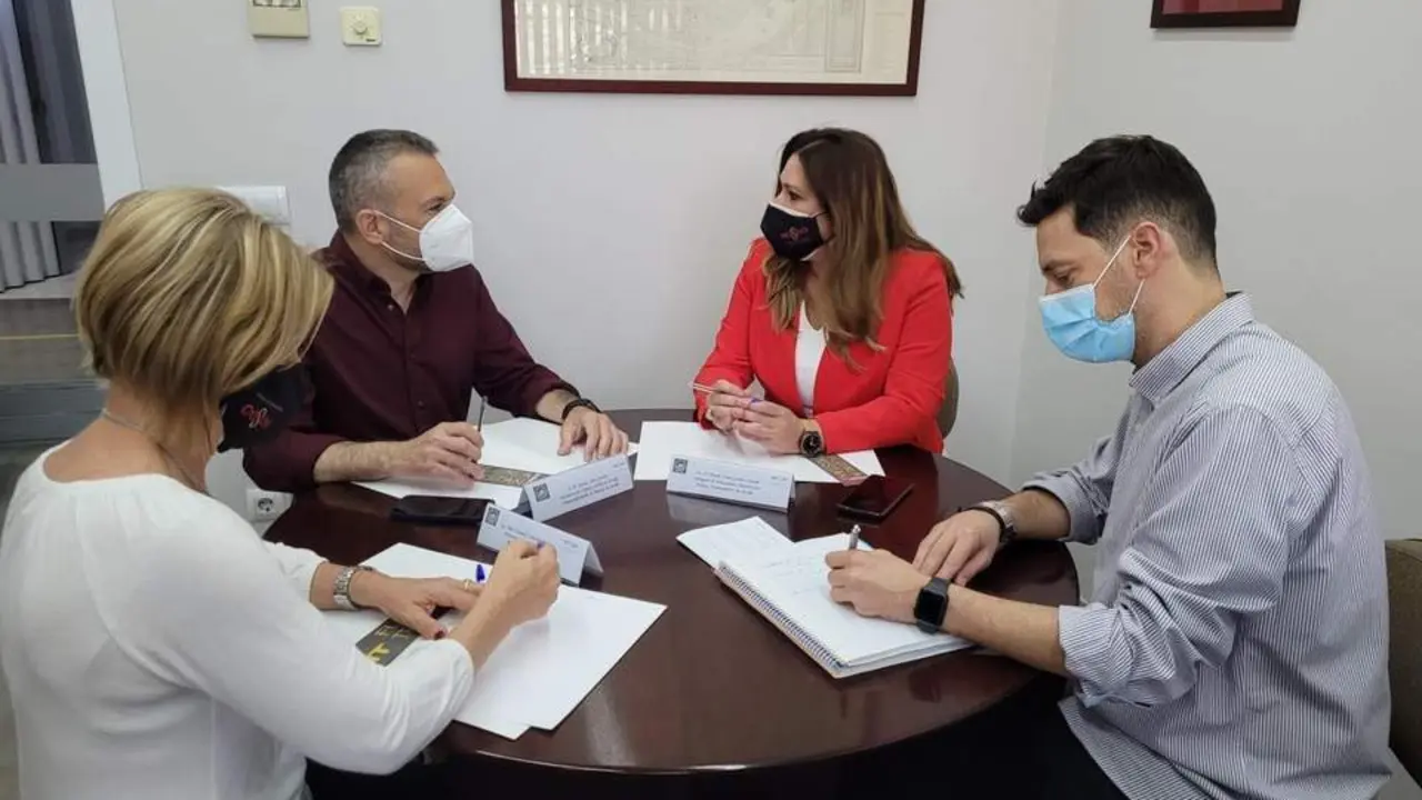 Residencia Flora Trist&aacute;n en las Tres Mil.  - AYTO