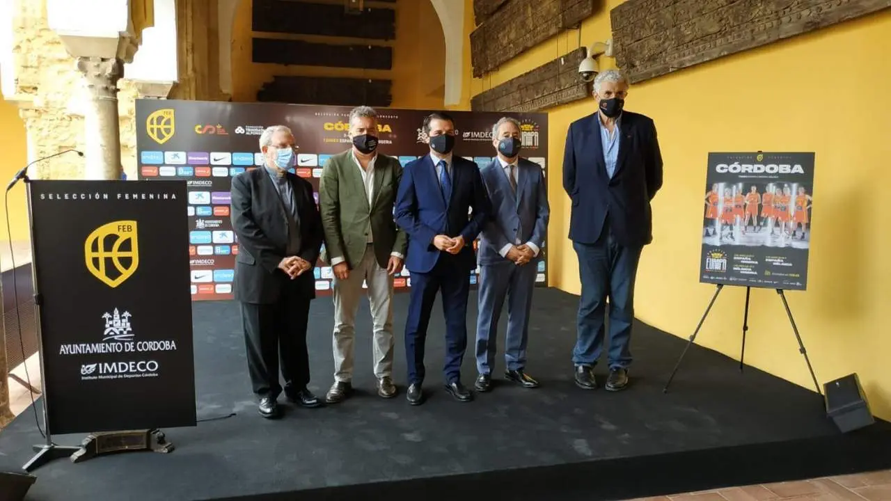 Presentaci&oacute;n del Torneo 'Objetivo Europa' en la Mezquita-Catedral de C&oacute;rdoba - | Viva C&oacute;rdoba