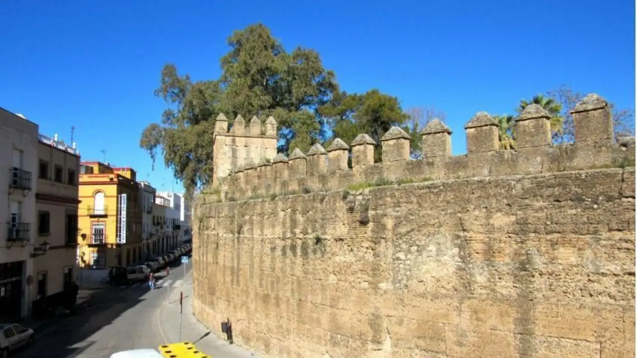 Muralla de la Macarena. - AYTO