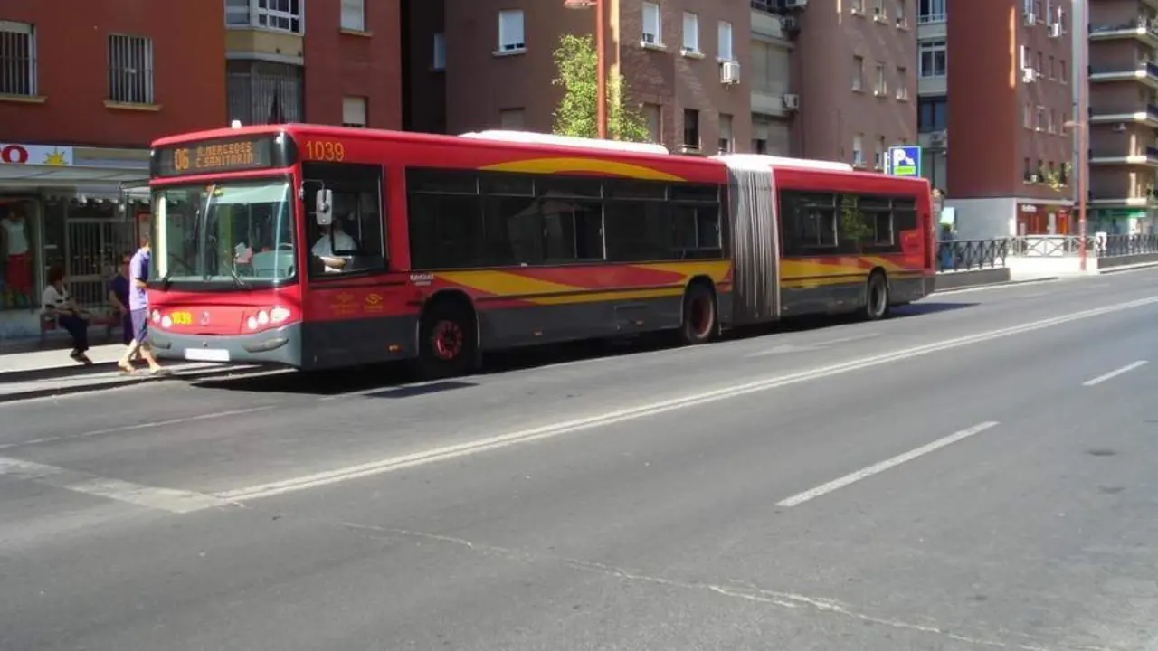 Autob&uacute;s de Tussam. - EP