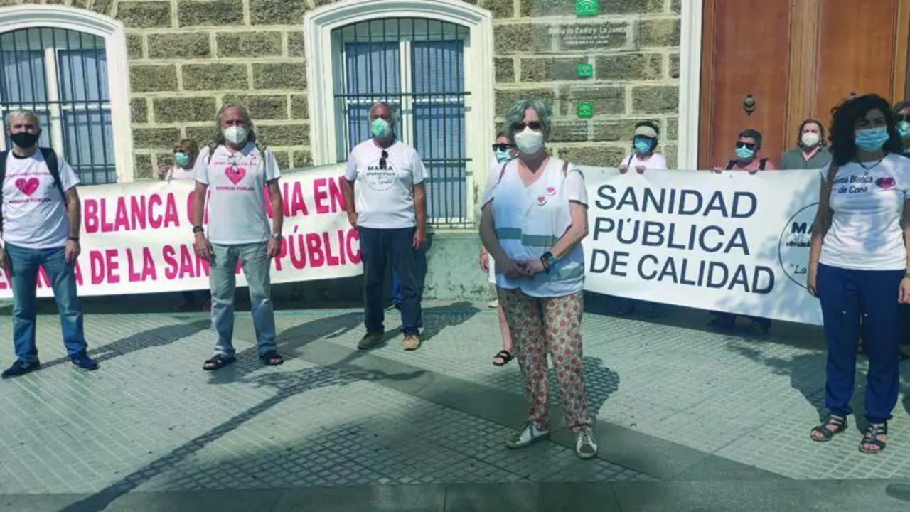 Concentraci&oacute;n de Marea Blanca Gaditana este s&aacute;bado en la capital por la sanidad p&uacute;blica.   - A. I.