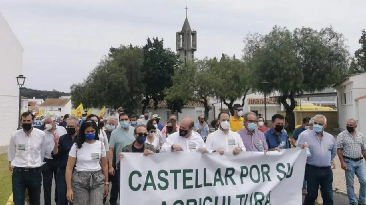 Otra concentraci&oacute;n en defensa de la agricultura, en Castellar. - A. I.