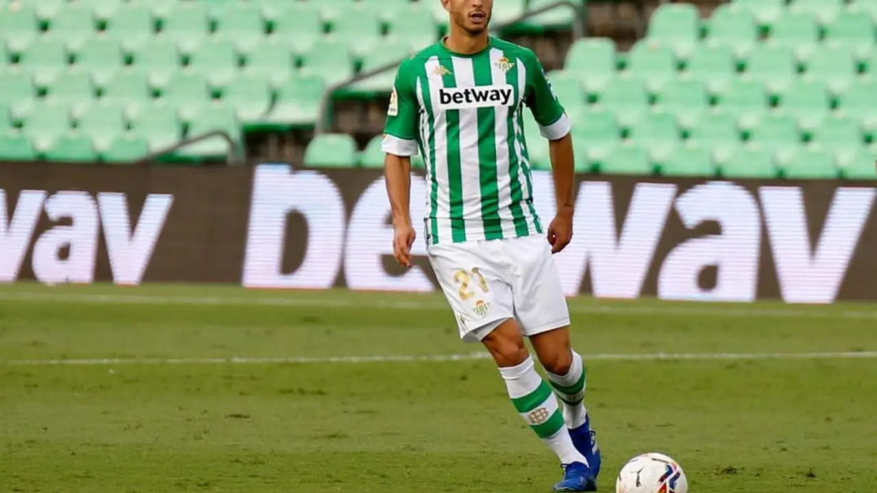 El argentino Guido Rodr&iacute;guez durante el encuentro ante el Valladolid. - rbb