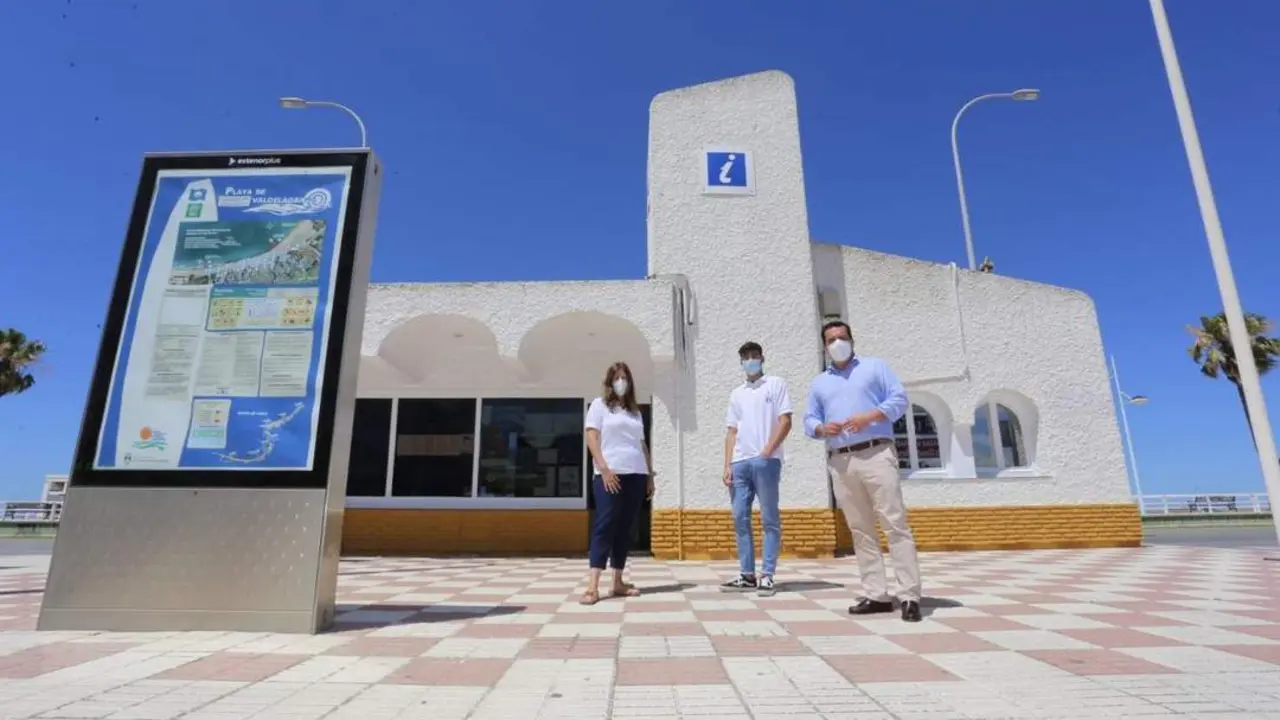oficina de turismo de valdealagrana. - viva
