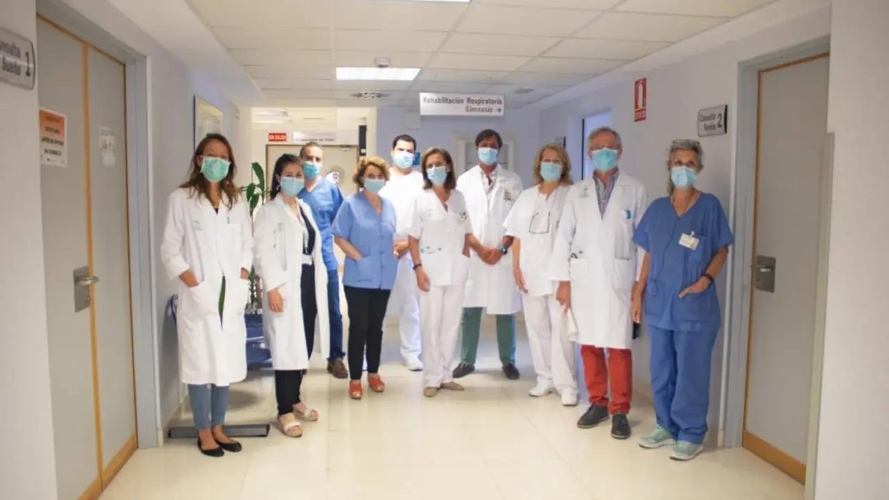 El equipo de ELA del hospital Virgen del Roc&iacute;o. - HUVR