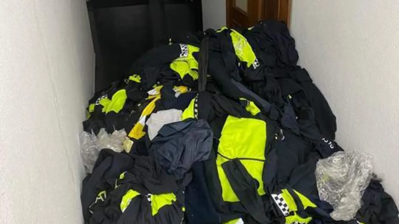 sabotaje en la jefatura de la policia local de el puerto. - viva