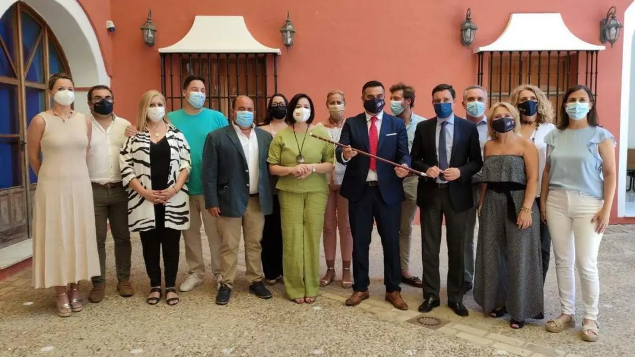Nuevo equipo de gobierno municipal en Benacaz&oacute;n. - EP