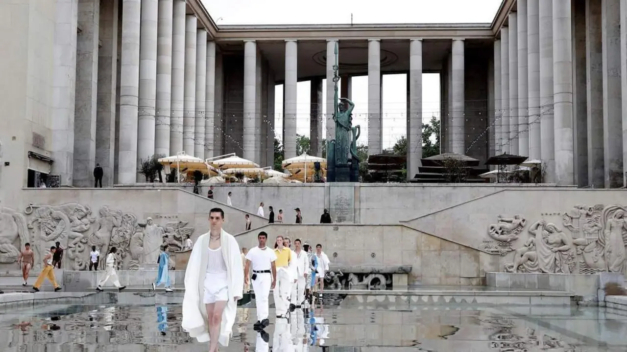 Desfile de moda. - 