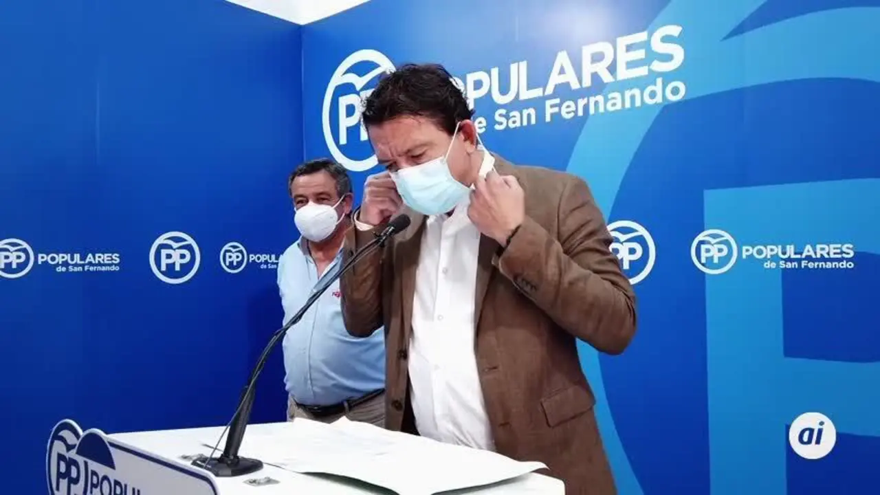 La Junta da un nuevo plazo a Costas para presentar el informe que "salvar&iacute;a" a La Caser&iacute;a