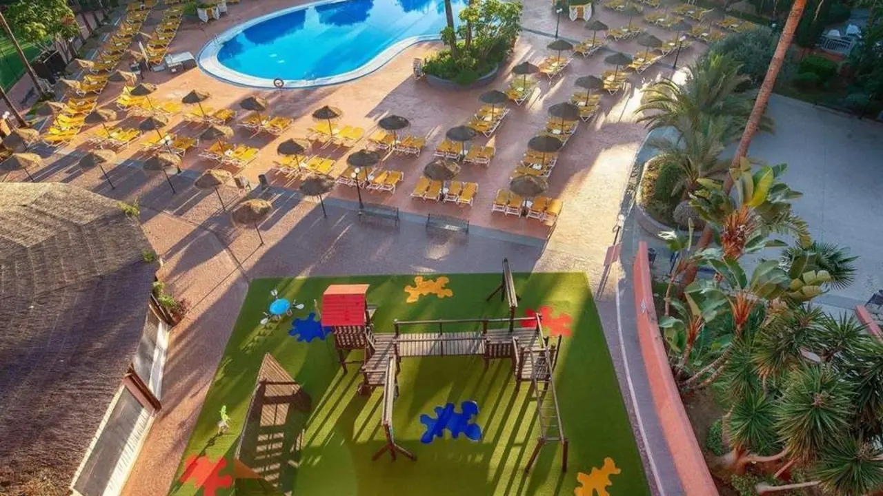 Apartahotel en Fuengirola. - Fuengirola Beach
