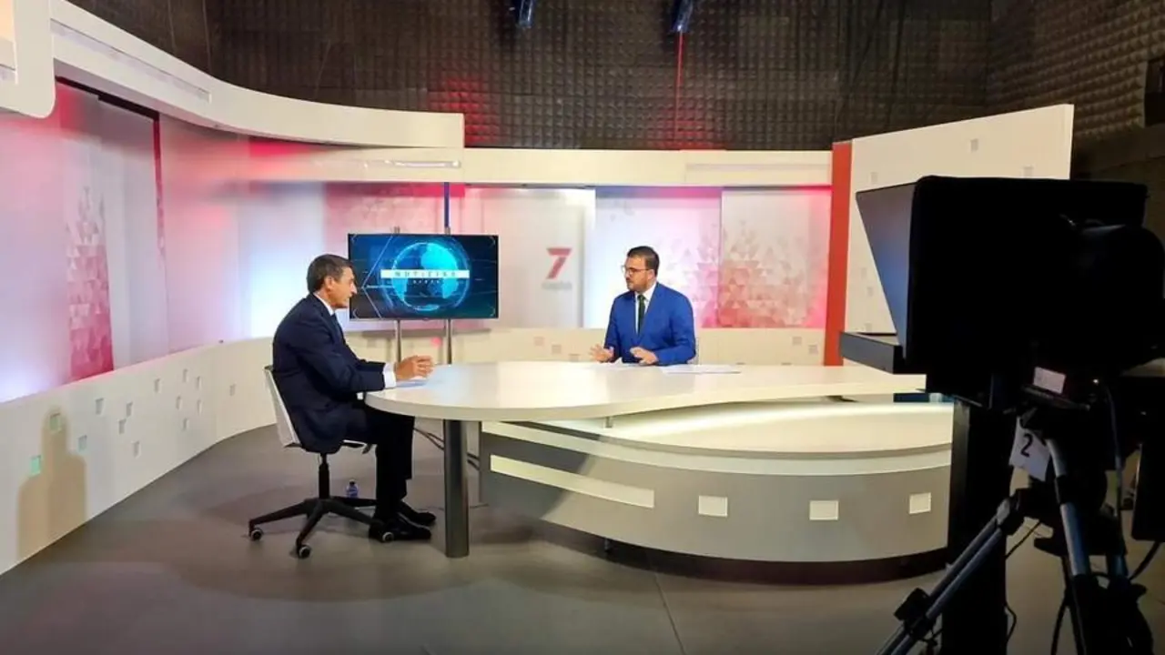 Pedro Fern&aacute;ndez en 7TV Andaluc&iacute;a. - AI
