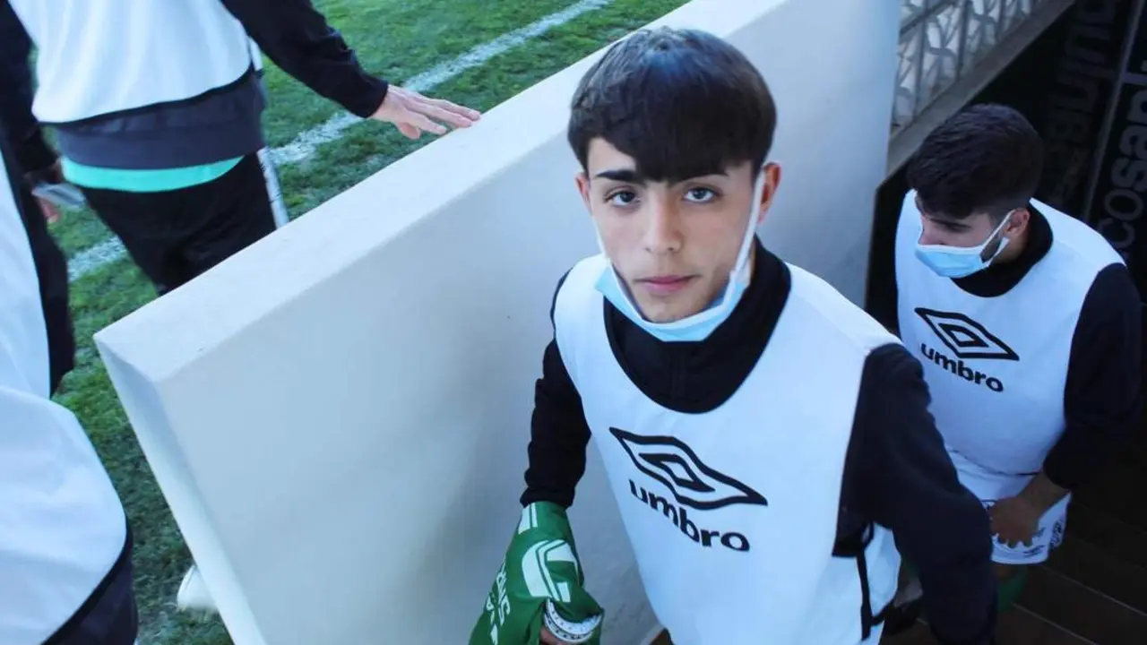 Pablo Sarri&oacute;n el d&iacute;a que el Atl&eacute;tico Sanluque&ntilde;o se enfrent&oacute; al Linares en el Estadio El Palmar - Ra&uacute;l J. Bustillos