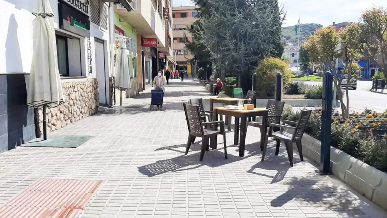 Avenida de Iberoam&eacute;rica.  - JJM