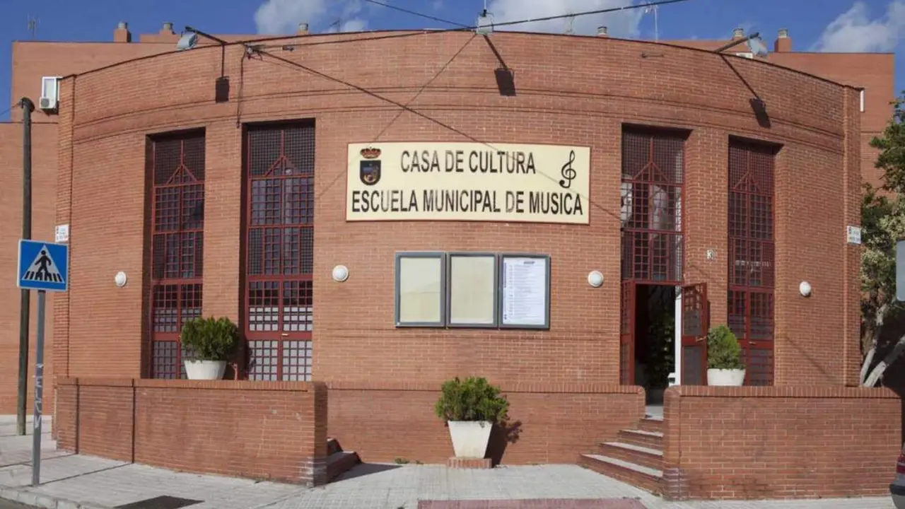 Casa de Cultura. - V.M.