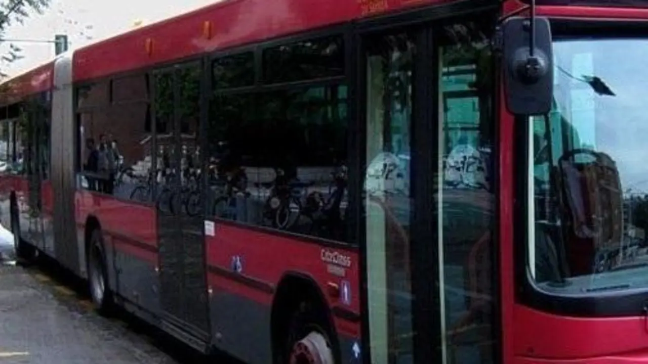 Autob&uacute;s de Tussam. - EP