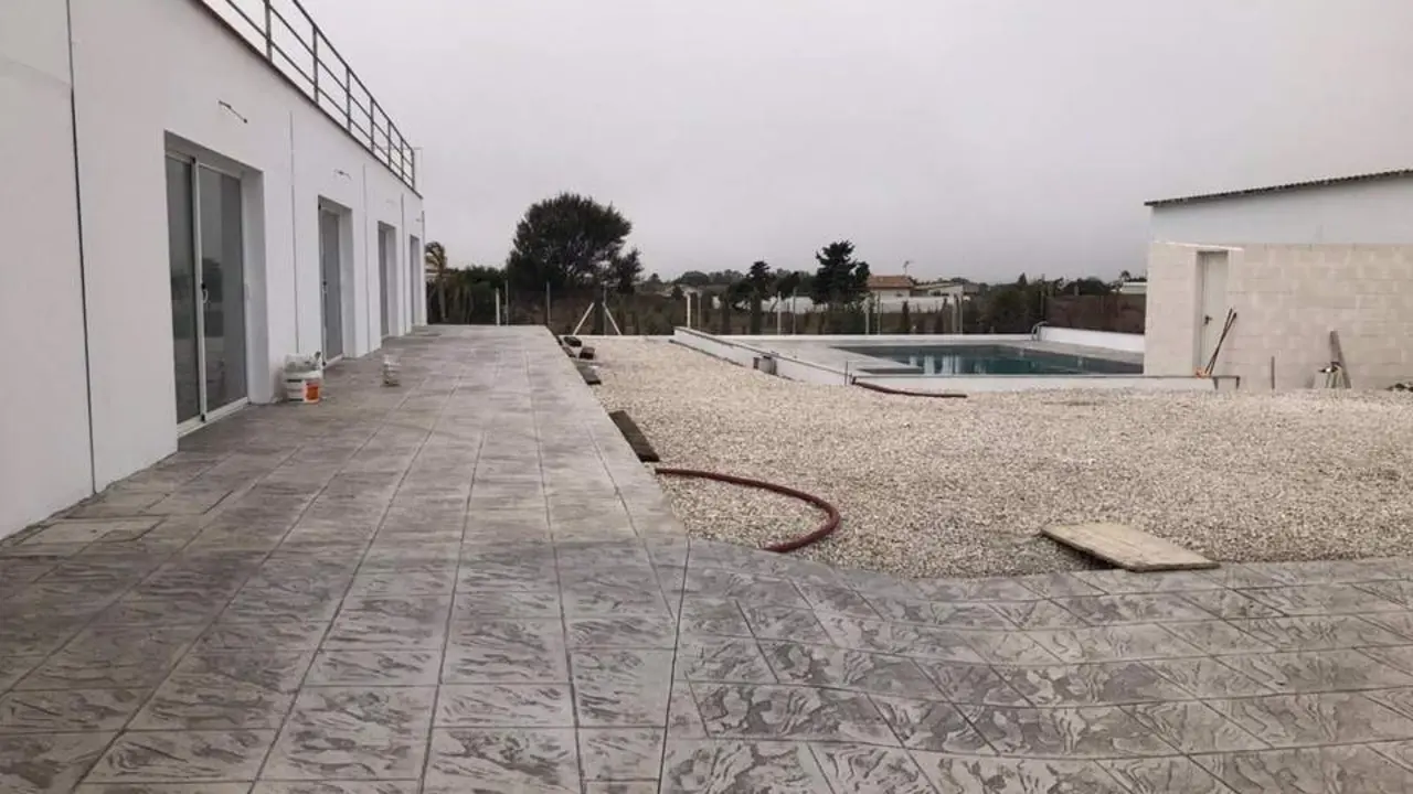 Obras en una construcci&oacute;n ilegal en El Palmar.  - 