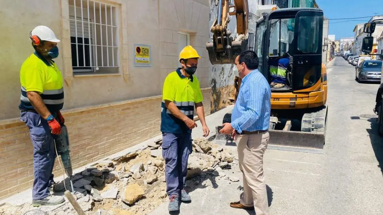 calle postigo. - VIVA