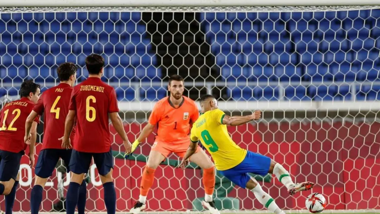 Espa&ntilde;a cae ante Brasil y se lleva la plata. - EFE