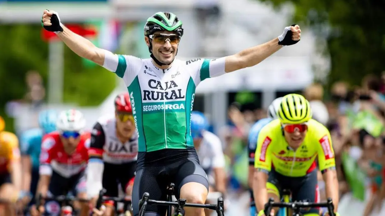 Ciclista del Caja Rural - VIVA JA&Eacute;N