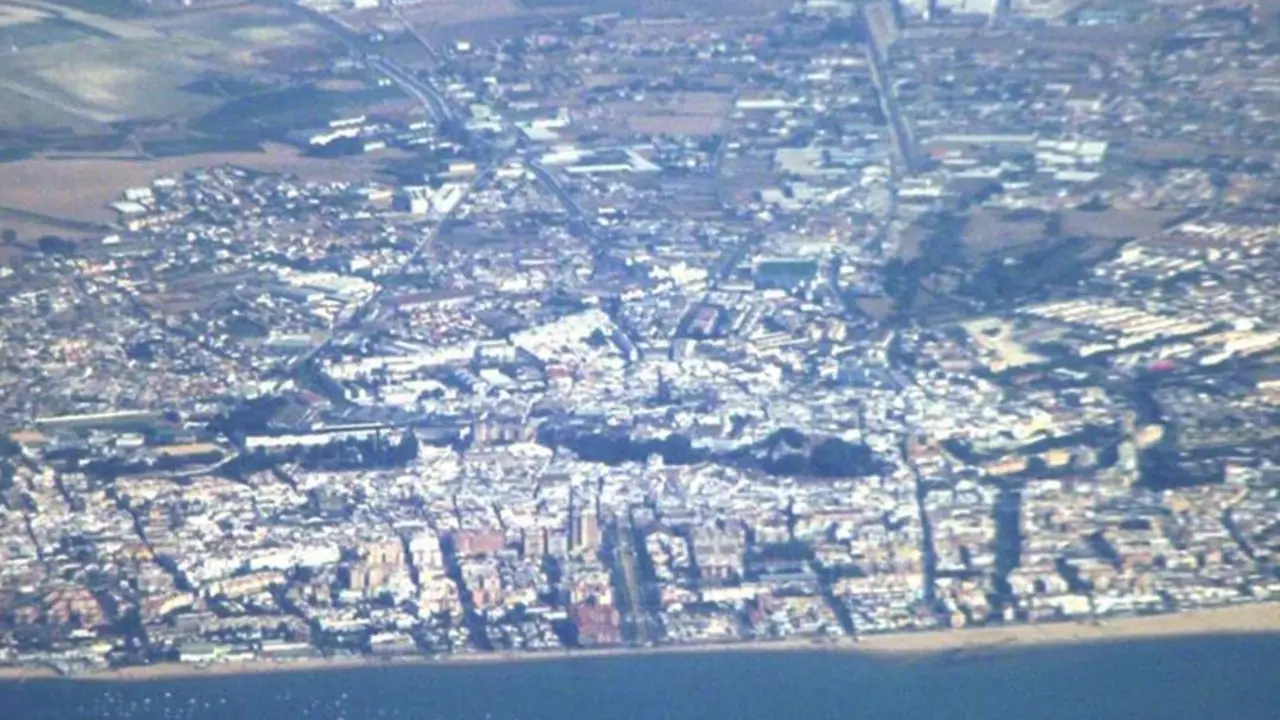 Vista a&eacute;rea de buena parte de Sanl&uacute;car de Barrameda - Ra&uacute;l J. Bustillos