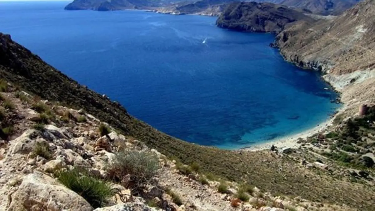 Cala Raj&aacute;, en el Parque Natural de Cabo de Gata-N&iacute;jar (Almer&iacute;a) - EP