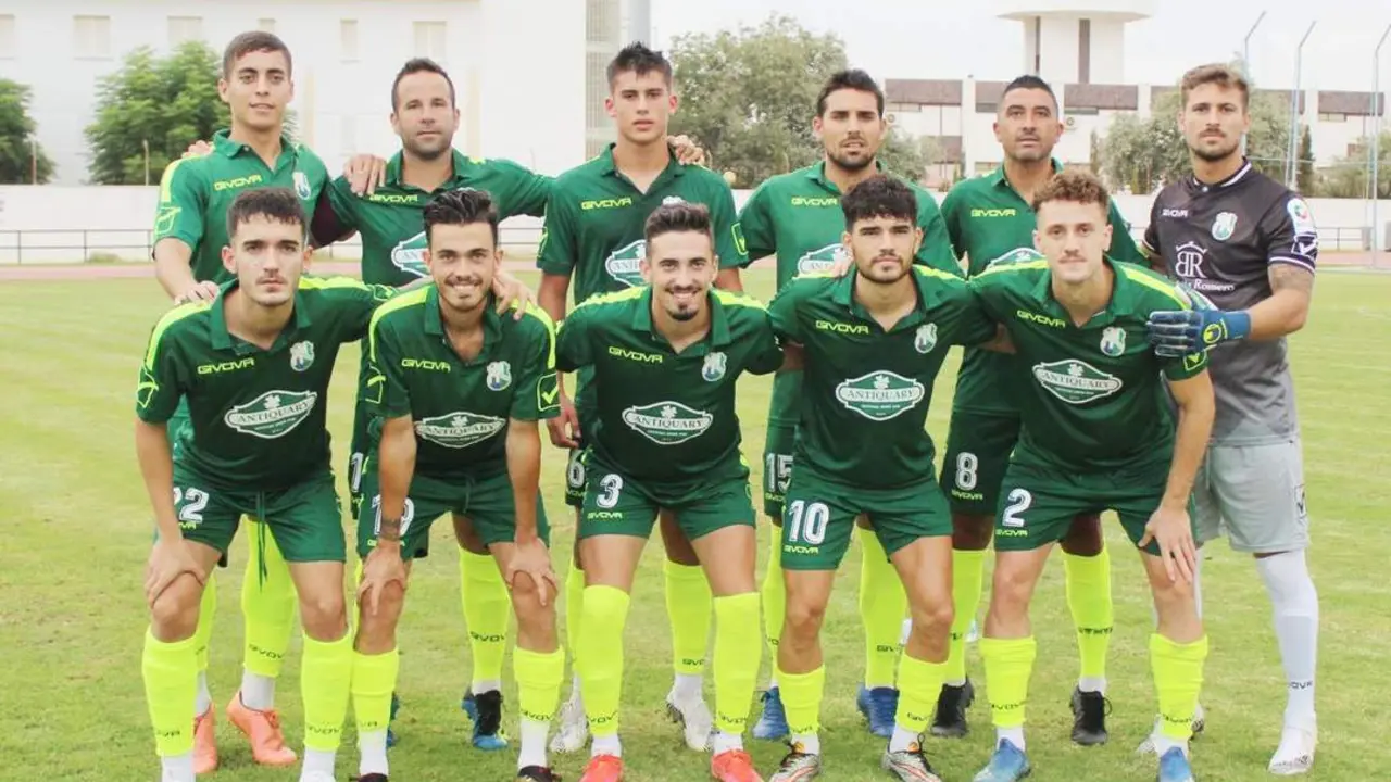 Once inicial que present&oacute; el Rota, con cuatro sanluque&ntilde;os en sus filas, en El Picacho - Ra&uacute;l J. Bustillos