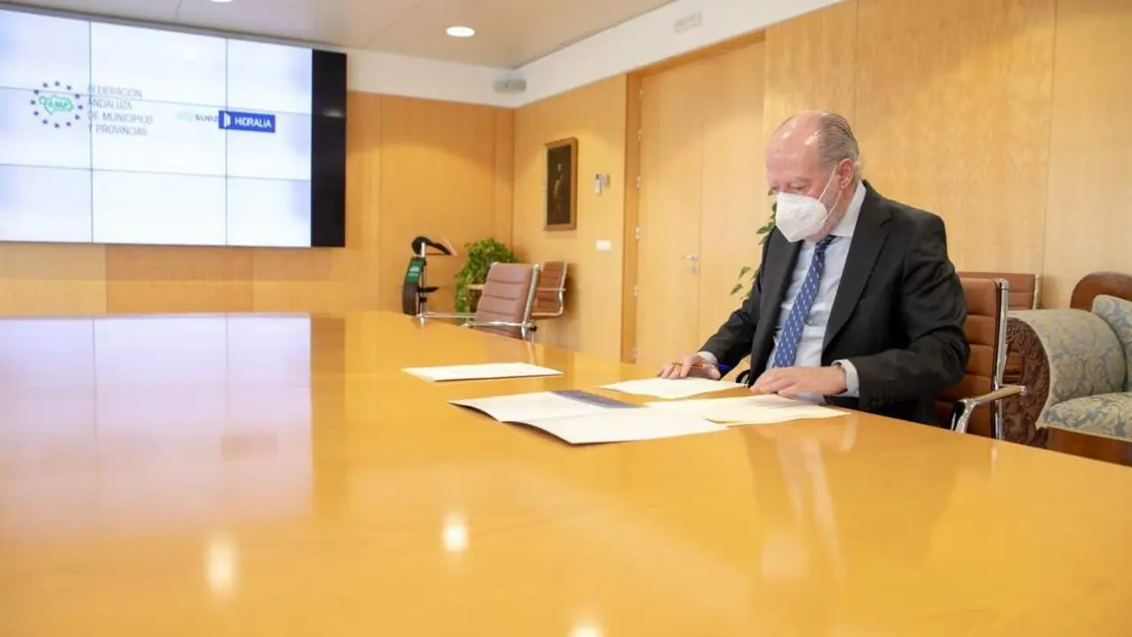 Fernando Rodr&iacute;guez Villalobos.  - ep