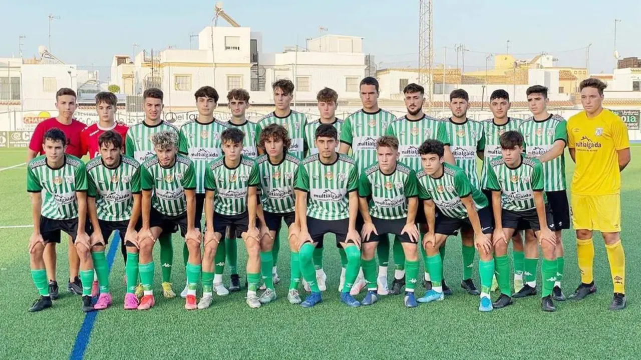 El equipo juvenil A del Atl&eacute;tico Sanluque&ntilde;o conf&iacute;a en iniciar la Liga con un triunfo - ASCF